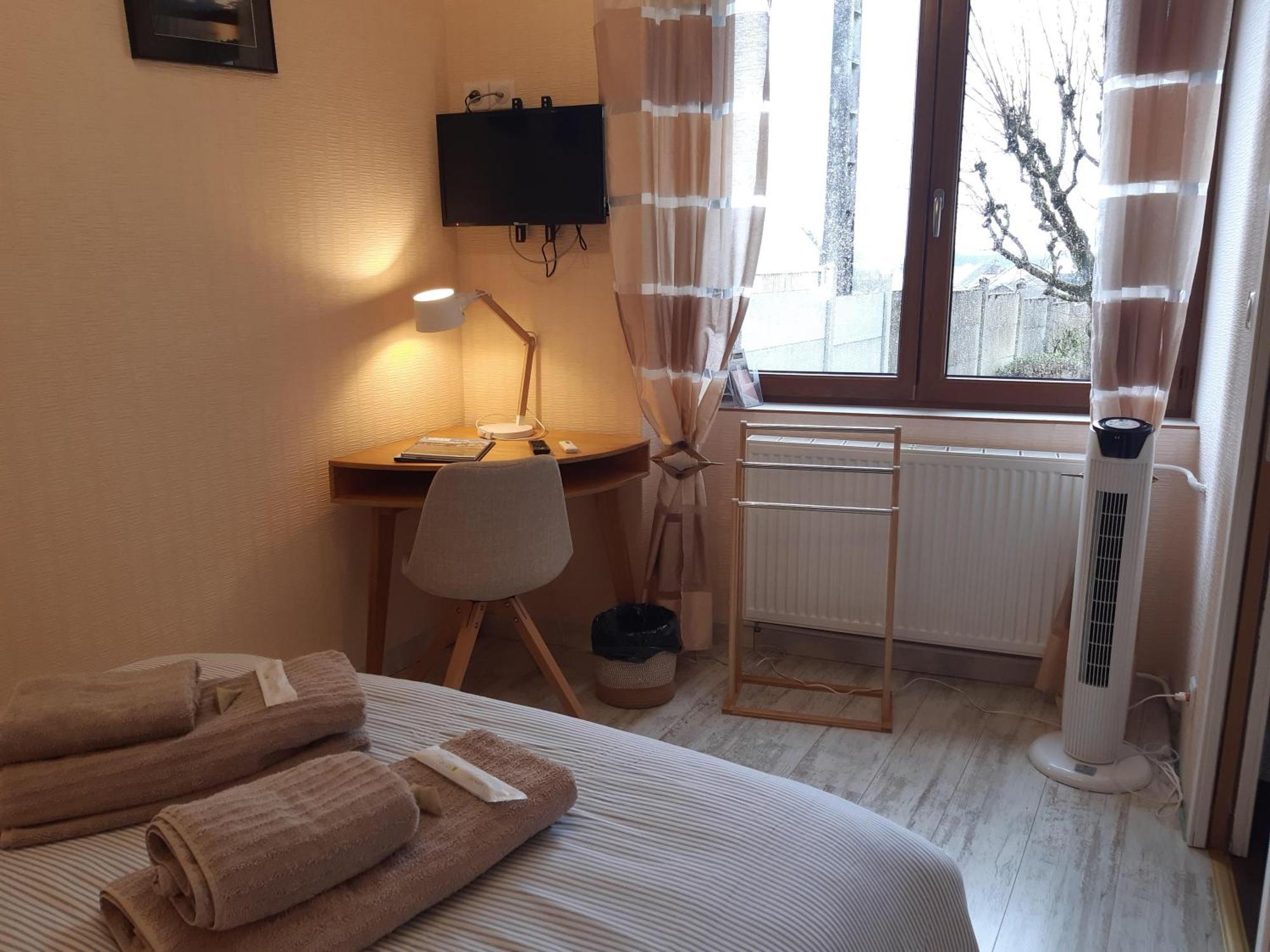 Au Bon Vivant Dampierre-sur-Salon Zimmer foto