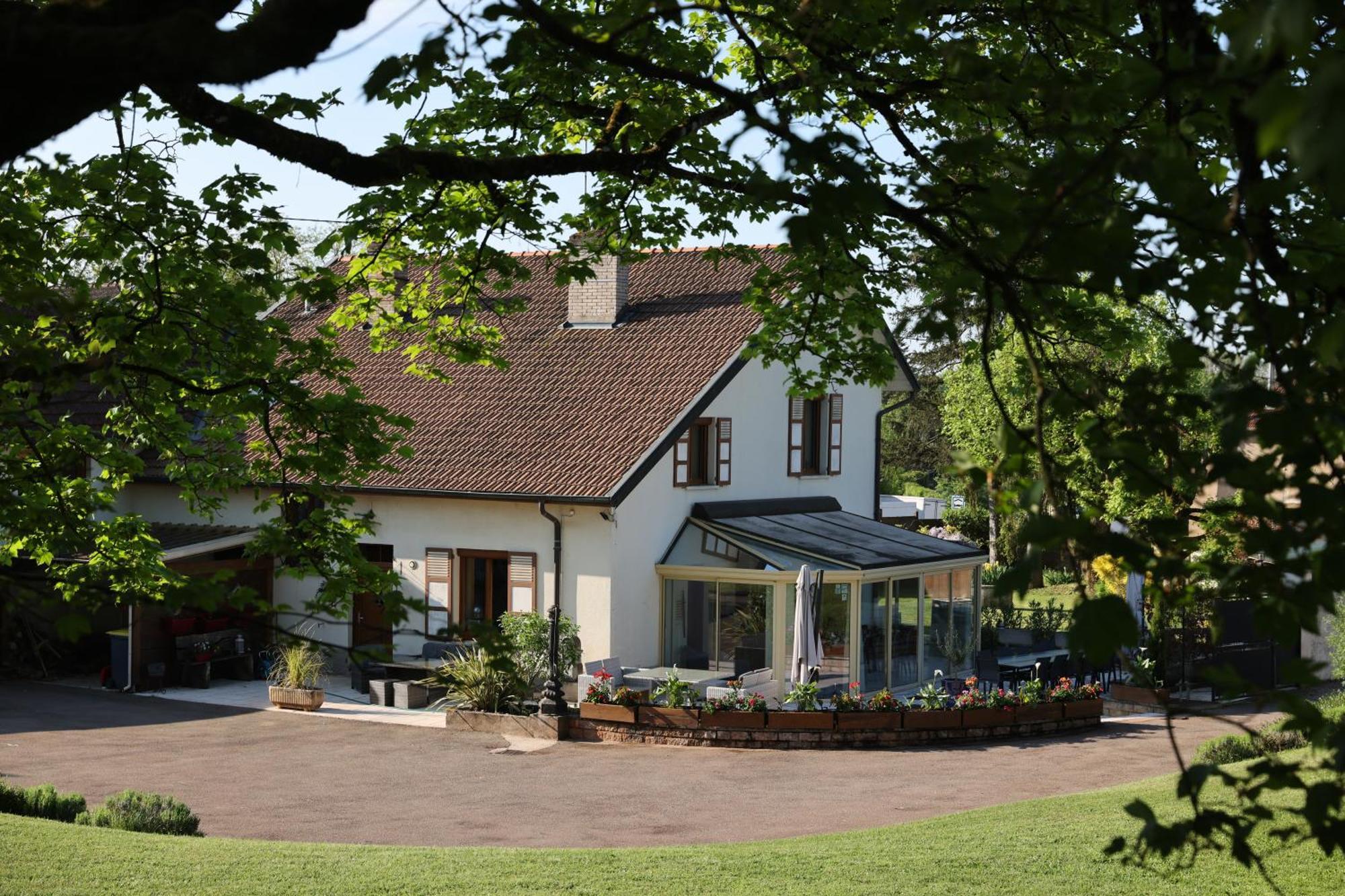 Au Bon Vivant Dampierre-sur-Salon Exterior foto